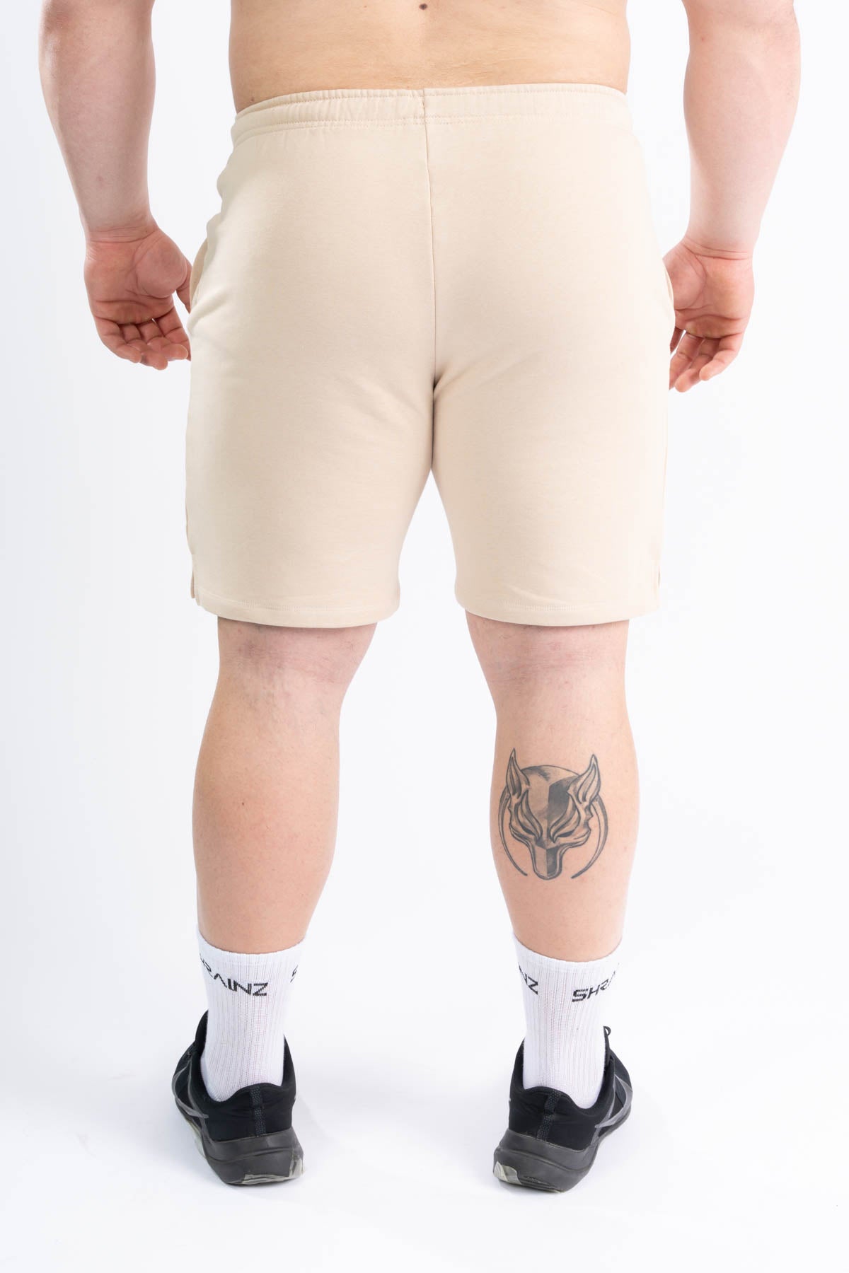 ESSENTIAL FLEX SHORT