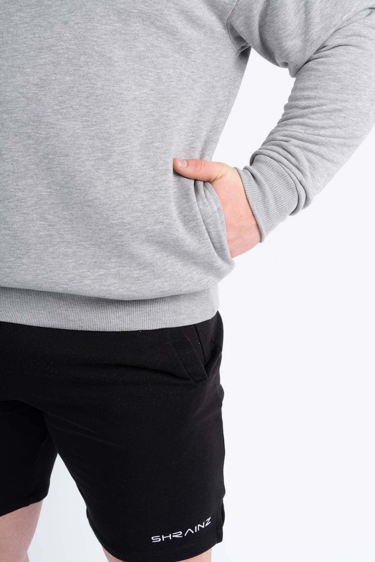 ESSENTIAL FLEX HOODIE