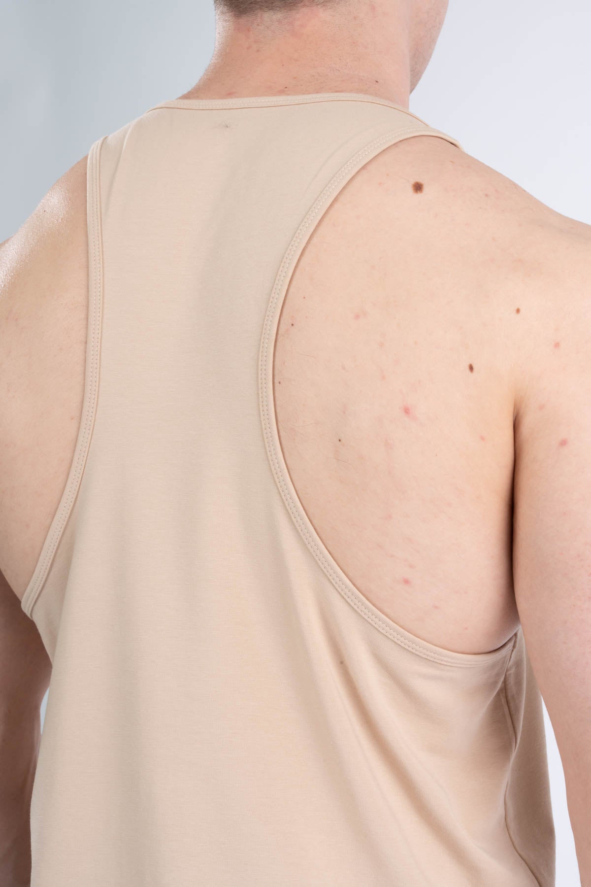 ESSENTIAL FLEX TANK TOP