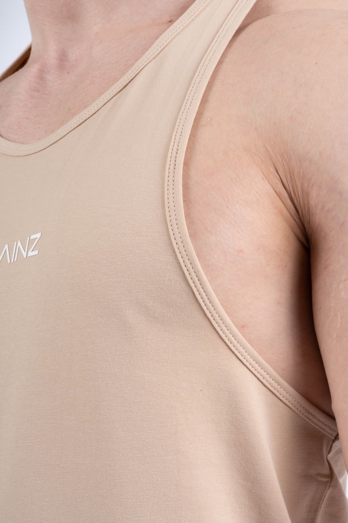 ESSENTIAL FLEX TANK TOP