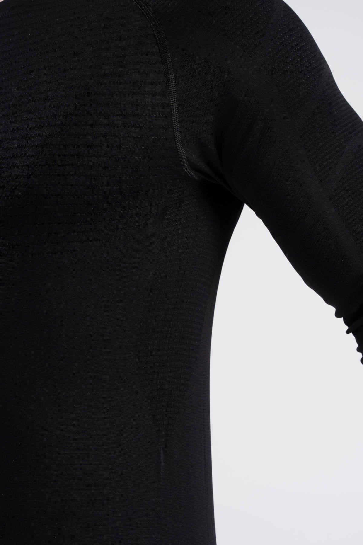 DRYLITE PERFORMANCE LONGSLEEVE